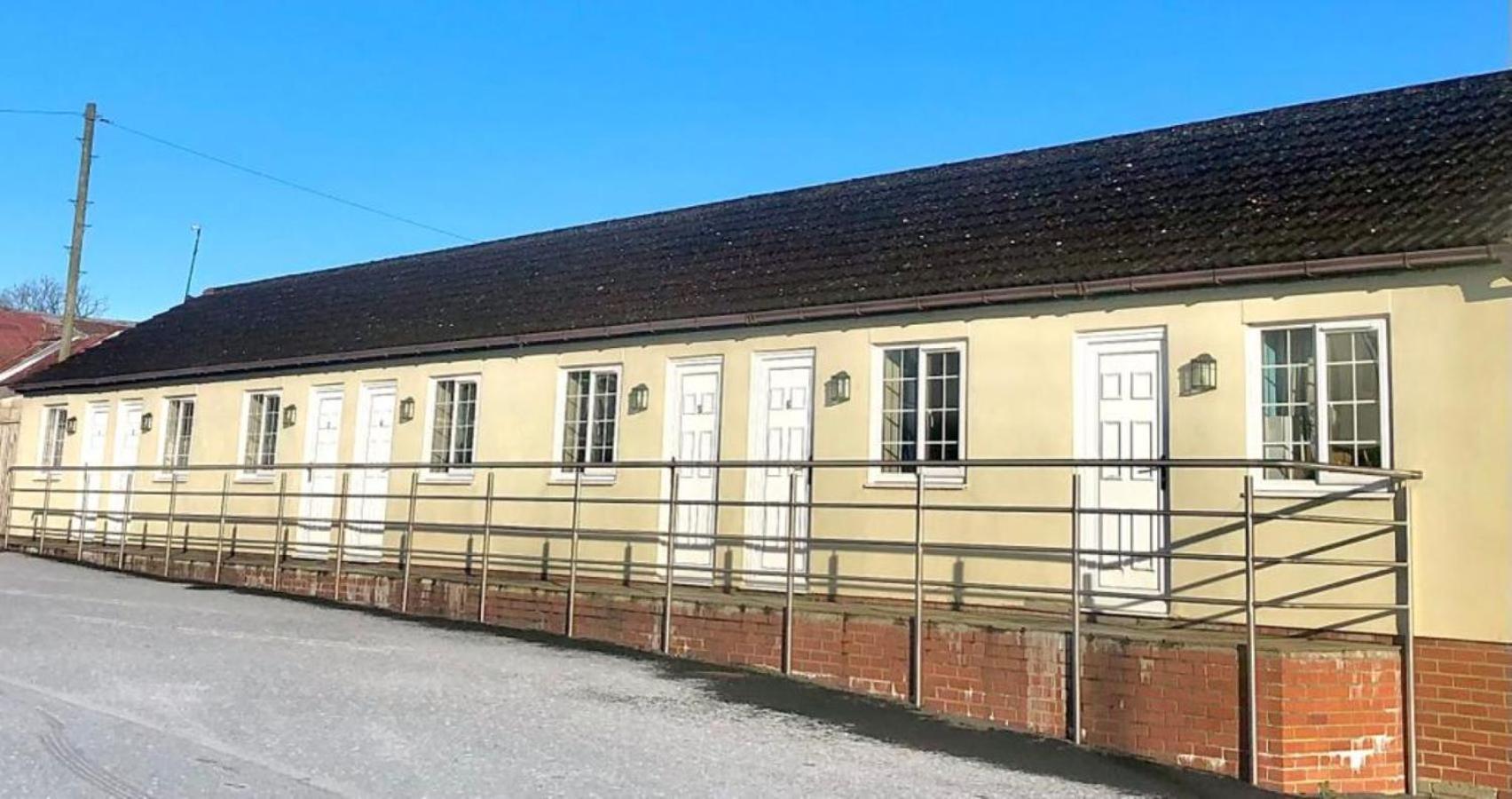 The Manor Inn Pub And Steakhouse, Fridaythorpe, Driffield York Ngoại thất bức ảnh